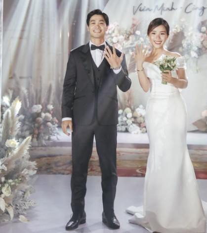 Công Phượng xuất hiện 7 ngày trước siêu đám cưới